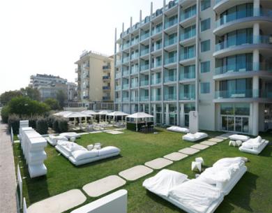 i-suite it voucher-per-vacanze-rimini-hotel-5-stelle-con-spa 010